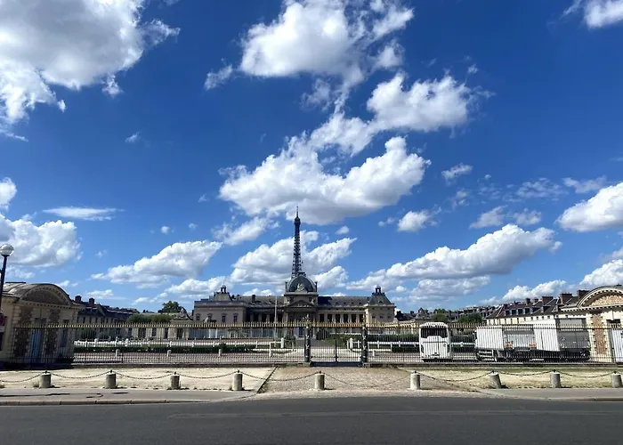 Boutique Parisienne 3 Br Eiffel Tower * Paris