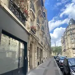 Boutique Parisienne 3 Bedroom Eiffel Tower * Paříž