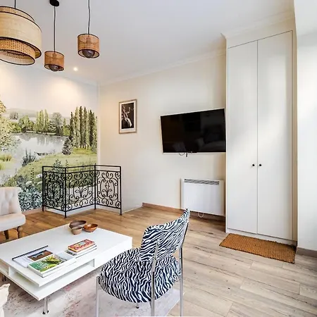 Boutique Parisienne 3 Bedroom Eiffel Tower Apartmán Paříž