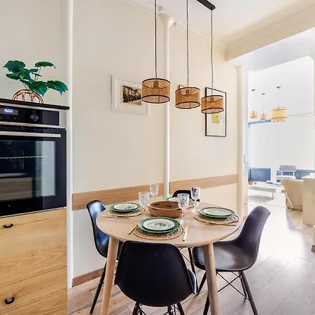 Apartmán Boutique Parisienne 3 Bedroom Eiffel Tower