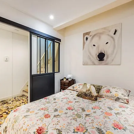 Boutique Parisienne 3 Bedroom Eiffel Tower Parigi